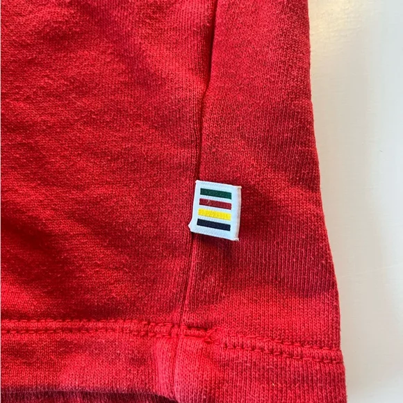 Hudson’s Bay-Team Canada Crewneck 🇨🇦 - Picture 4 of 10